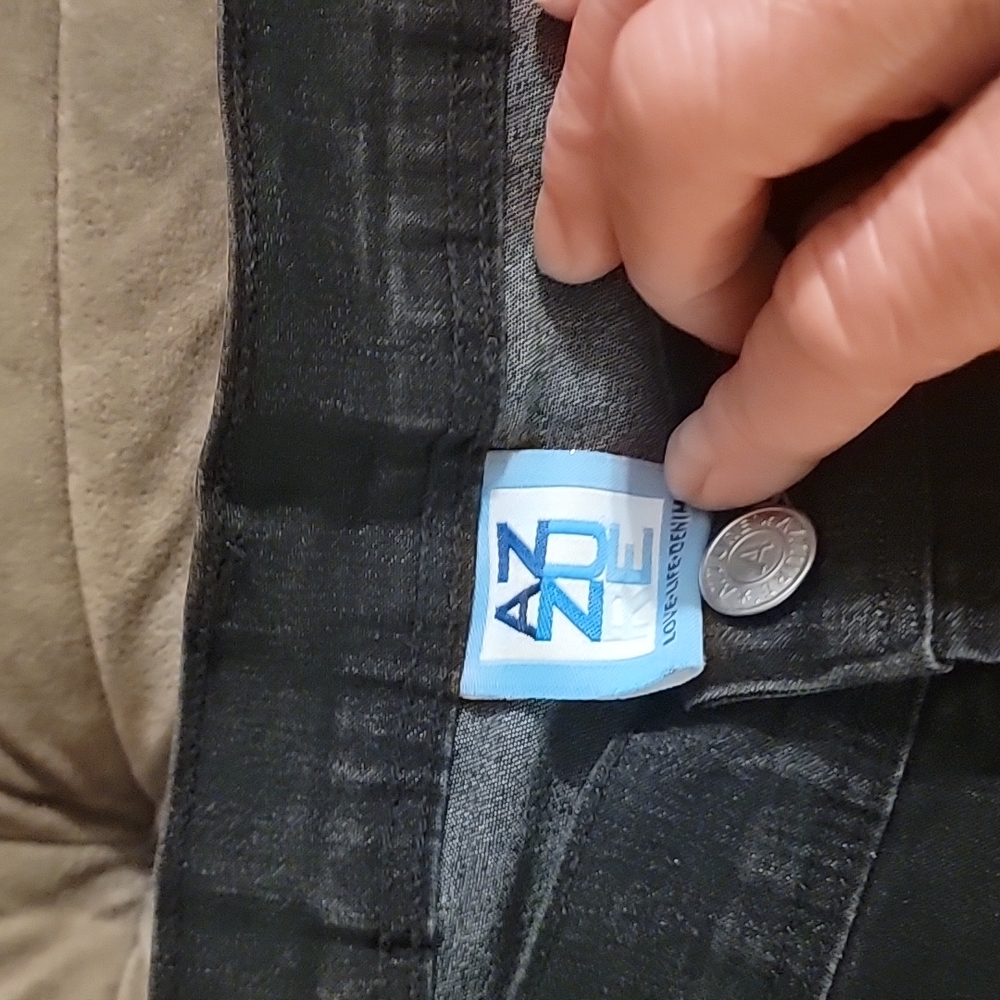 Azure Jeans - Picture 2 of 3
